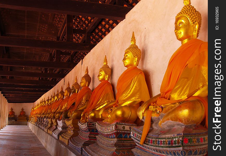 Gallery of Buddha Image at Wat Putthai sawan Thailand