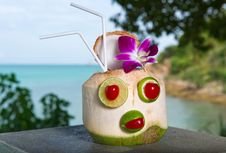 Exotic Coconut Cocktail Royalty Free Stock Images Exotic Coconut Cocktail Royalty Free Stock Images