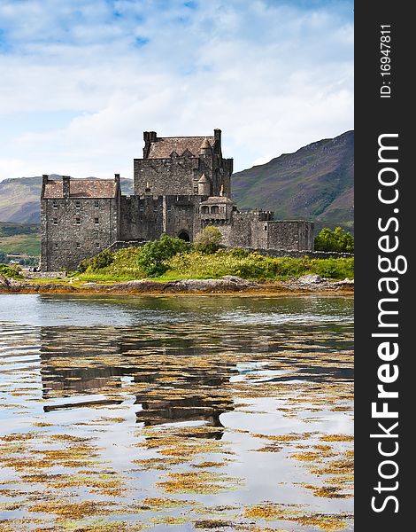 The castle is one of the most photographed monuments in Scotland and a popular venue for weddings and film locations. The castle is one of the most photographed monuments in Scotland and a popular venue for weddings and film locations