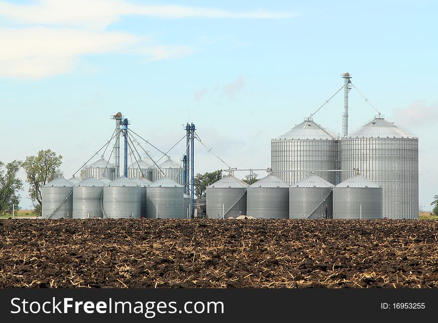 Agricultural Grain Bins