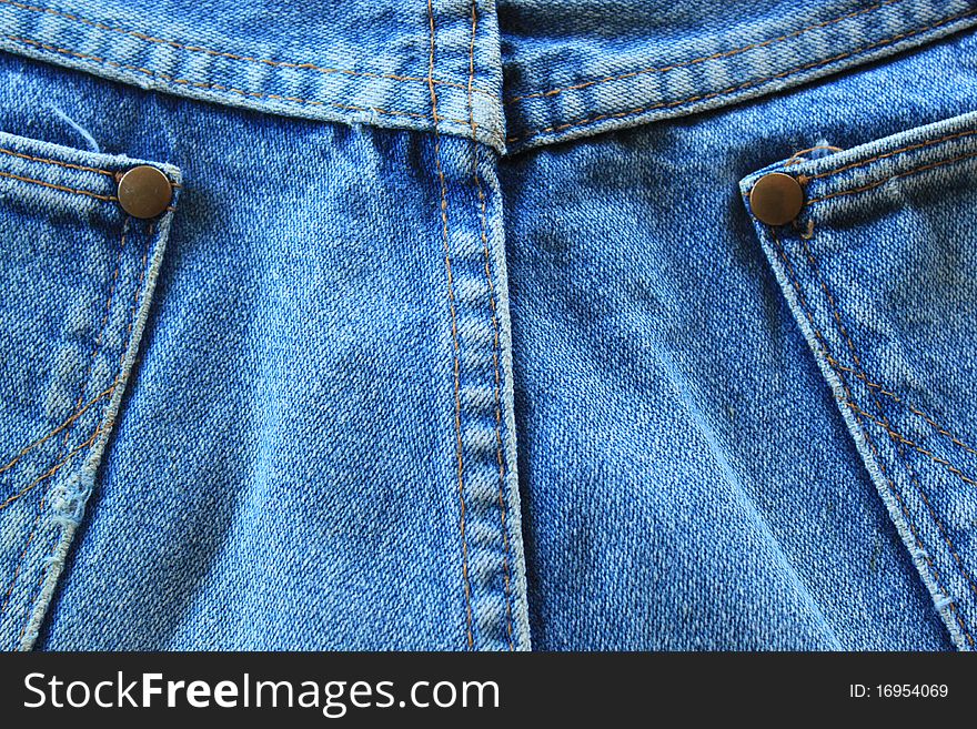 Used to wear jeans and widely used around the world.