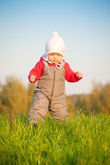 Baby Walk On Top Of Hill Royalty Free Stock Images Baby Walk On Top Of Hill Royalty Free Stock Images