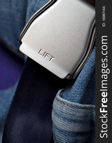 Close-up of a satefy belt with highlight a word "LIFT" and Men's zone