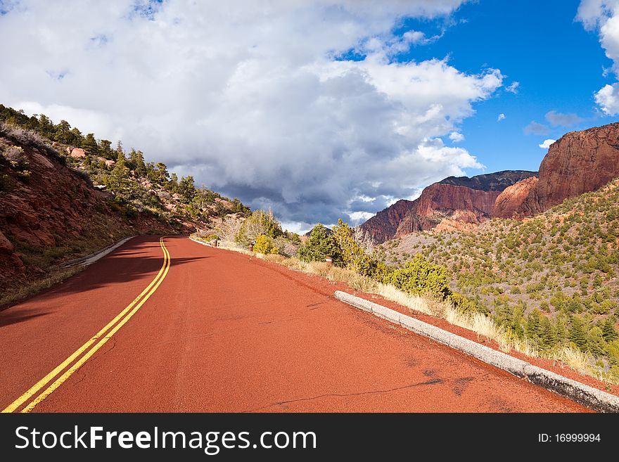 The Kolob Canyons scenic drive in Zion Canyon National Park, Utah.