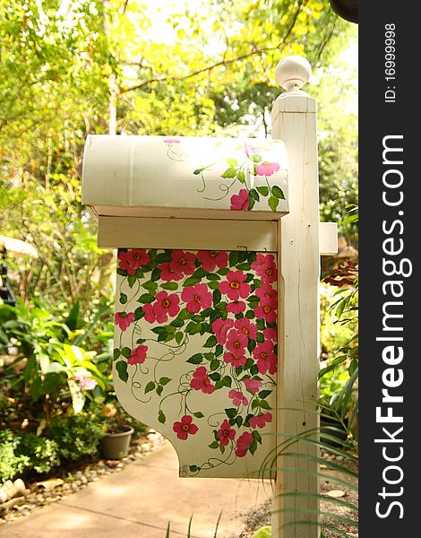 Beautiful post box on the way.