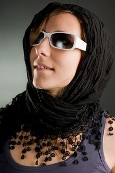 Portrait Of A Woman With Sunglasses Royalty Free Stock Photography