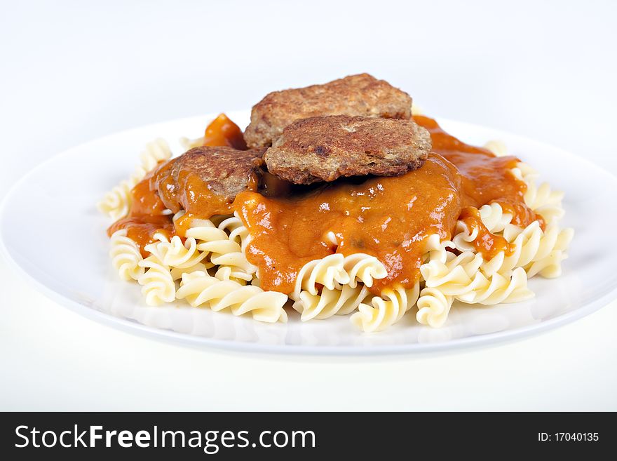 Meatballs With Tomato Sauce And Fusilli