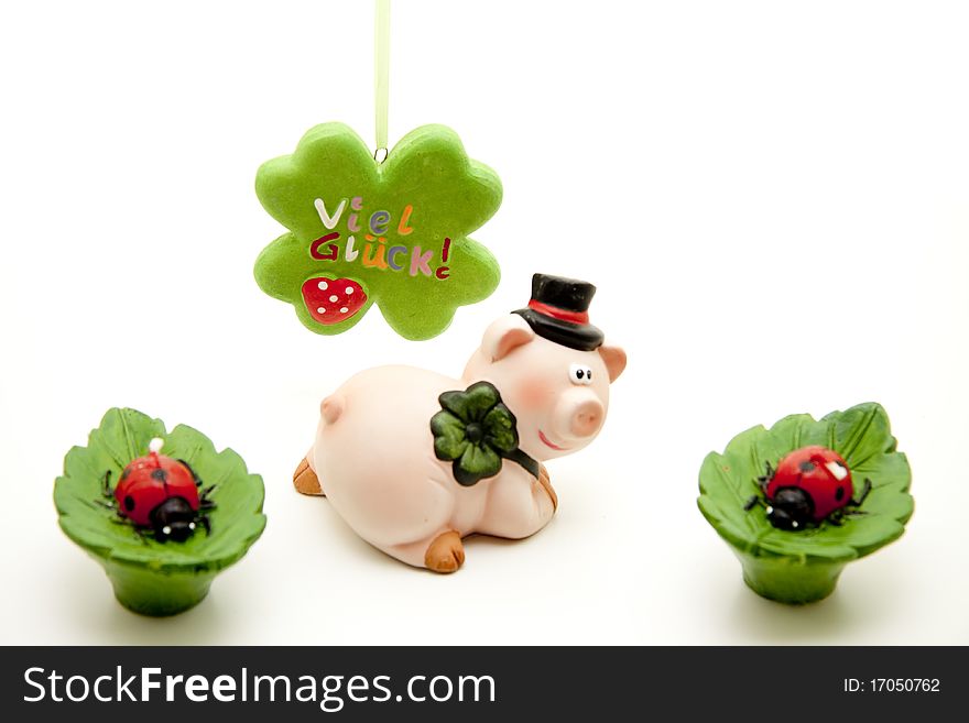 A lot of luck wants ceramics pig with cloverleaf