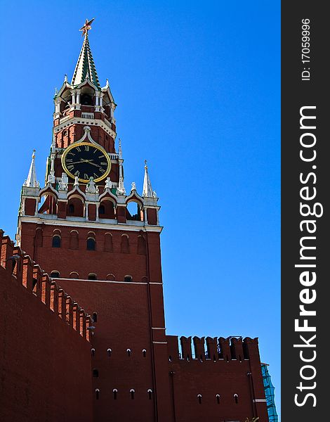 Spasskaya Tower or Savior's Tower, once the main Kremlin's entrance. The gate is no longer open to the public. The tower faces the Red Square and the Saint Basil Cathedral in Moscow.