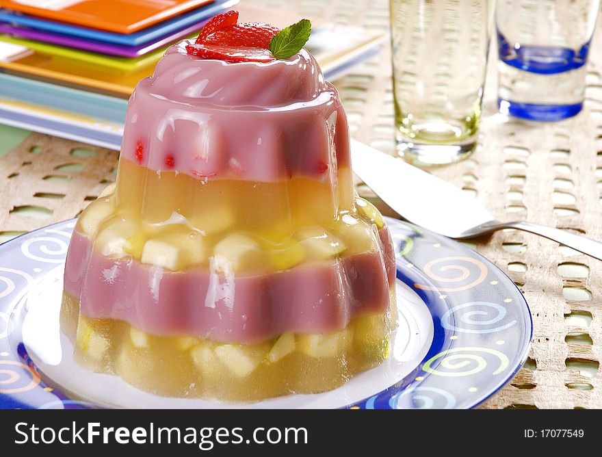 A big jelly to share and celebrate. A big jelly to share and celebrate