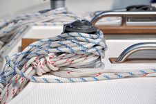 Rope Wrapping On Yacht Bollard Royalty Free Stock Photos