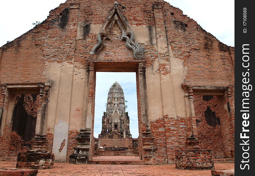 Ruins of Wat Ratburana, Ayutthaya, Thailand