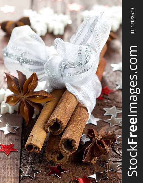 Cinnamon sticks with ribbon and anise