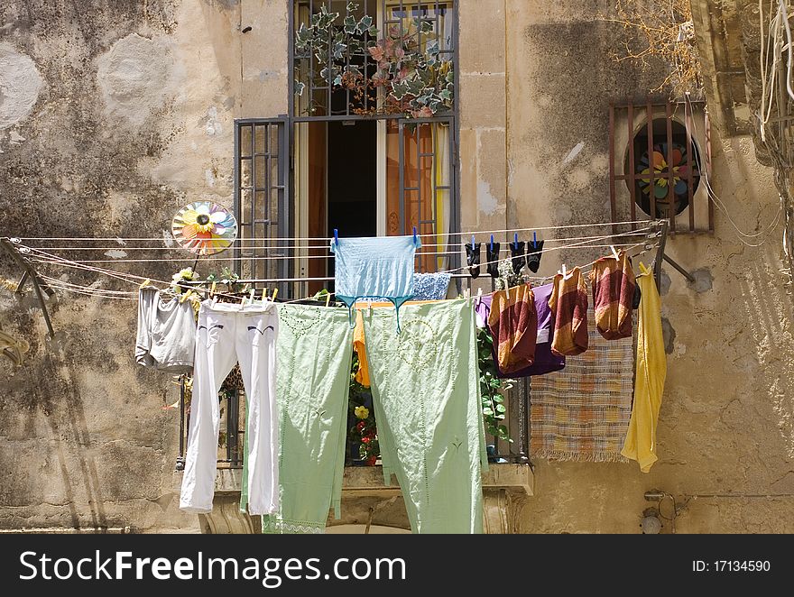 Clothes hanging in the balcnoy