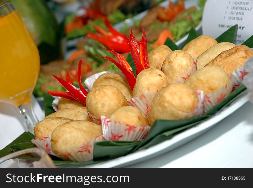 Dumplings made from potatoes that have been in the puree and mixed spice flavorings. Dumplings made from potatoes that have been in the puree and mixed spice flavorings