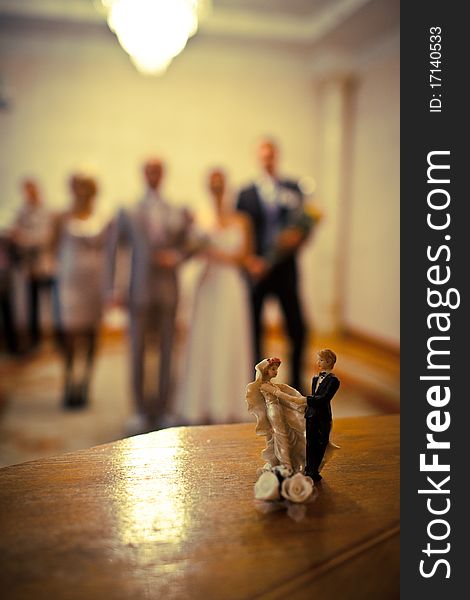 Figurines married in registry office. Figurines married in registry office