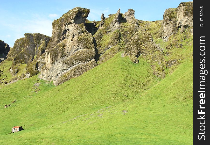 A small barn on a big mountain - Iceland