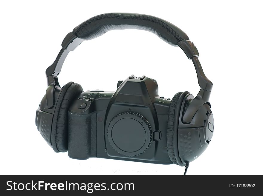 SLR camera using headphone