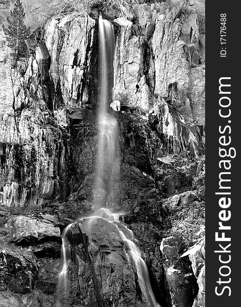 Bland and White fine art image of a Waterfall in the Sierra
