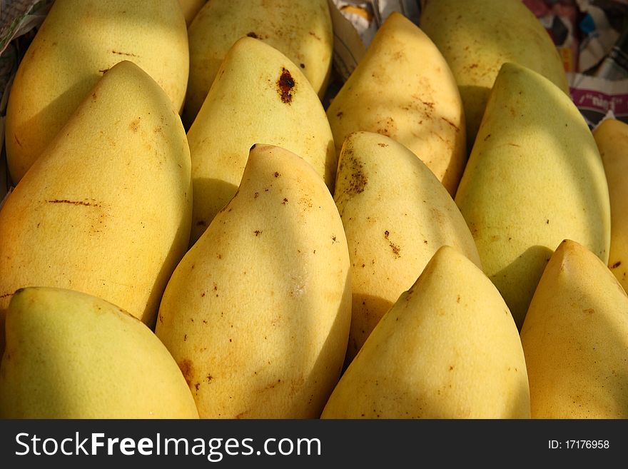 Thai mango in the market.