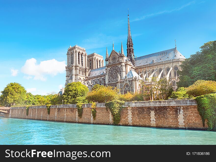 Undamaged east facade of Notre Dame de Paris in Springtime before the fire. Seasonal Spring travel background, panoramic image