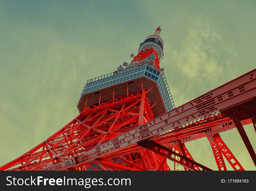 Tokyo Tower with blue sky and cloud space
