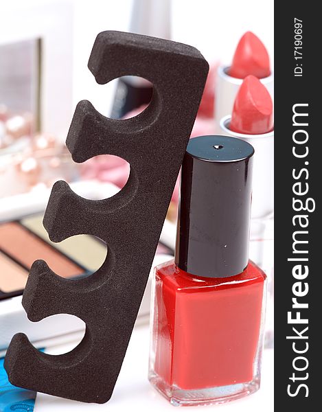 Finger Separator And Nail Paint