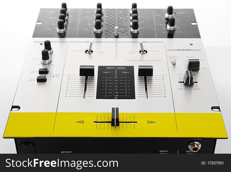 Professional audio mixing controller for DJ