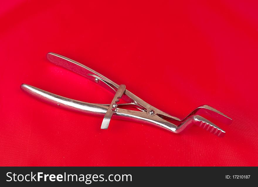 Surgical Instrument