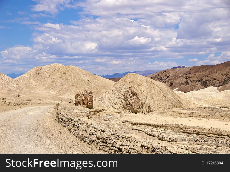 Dirt road, Death Valley National Park