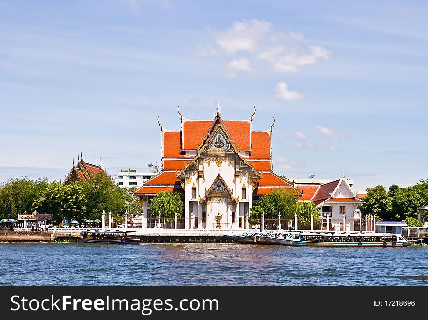 Wat Rakang, Thai Temple