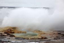 Eruption Of Hot Geysers In Yellowstone Royalty Free Stock Images Eruption Of Hot Geysers In Yellowstone Royalty Free Stock Images