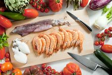 Raw Seafood And Vegetables Royalty Free Stock Images Raw Seafood And Vegetables Royalty Free Stock Images