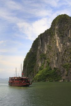 Halong Bay Cruise Royalty Free Stock Photos Halong Bay Cruise Royalty Free Stock Photos