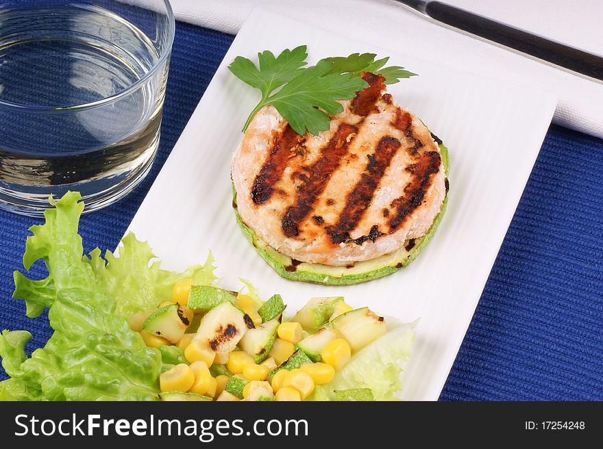 Grilled Salmon And Zucchini With Salad