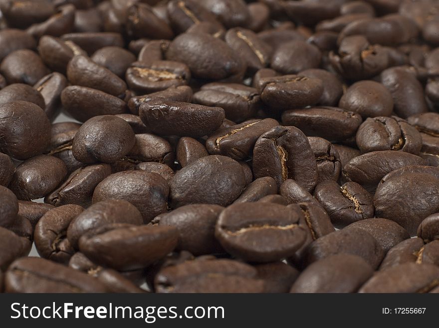 Coffee beans isolated on white background with clipping path