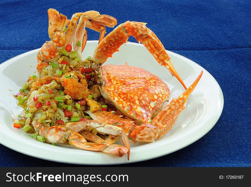 Stir-Fried crab with Garlic, Peper, and Salt.