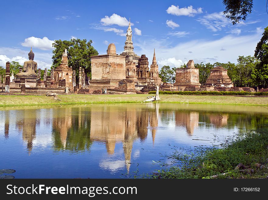 History Sukothai place park is ruined the capital of Sukothai kingdom in 13 centuries and 14 the North of Thailand. History Sukothai place park is ruined the capital of Sukothai kingdom in 13 centuries and 14 the North of Thailand