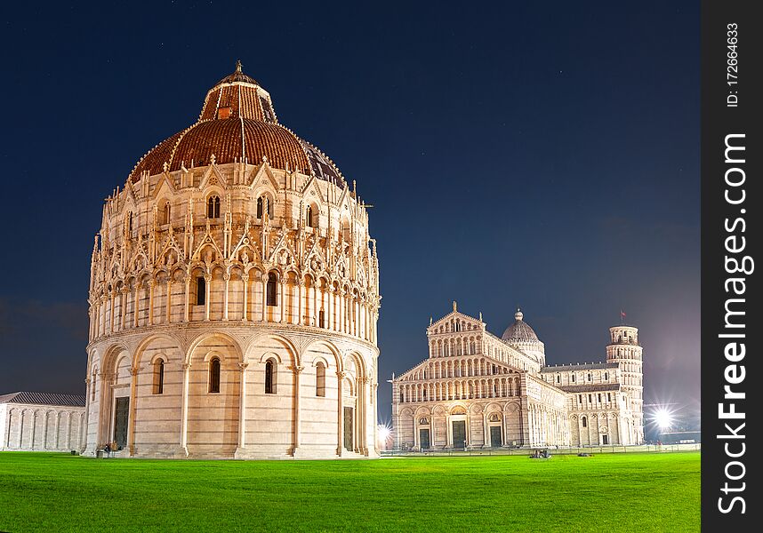 Piazza dei miracoli and The leaning tower by night