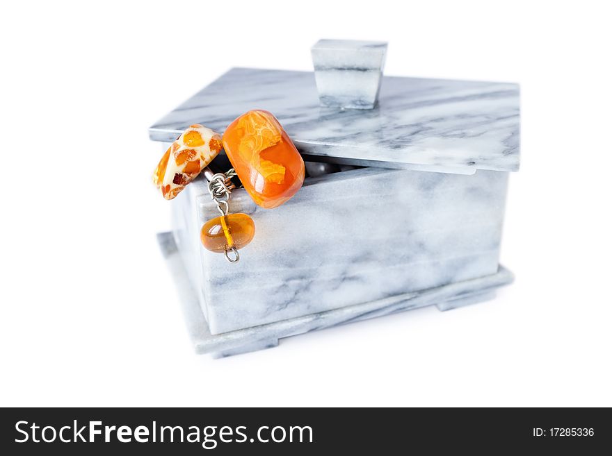 The casket for storing valuables