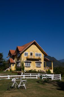 Yellow Classic House On Hill Thailand Royalty Free Stock Photography