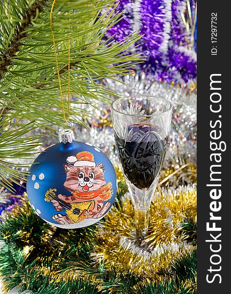 Christmas-tree with decoration and wine