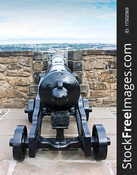 Traditional cannon, approximative 200 years old. Useful for concepts.