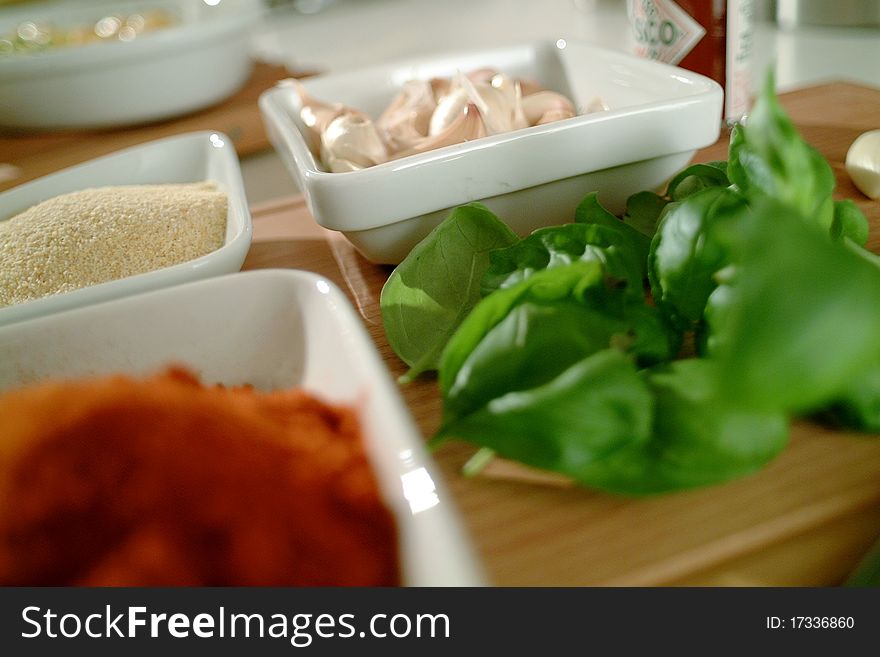 Basil Curry And Garlic - Mediterranean Taste