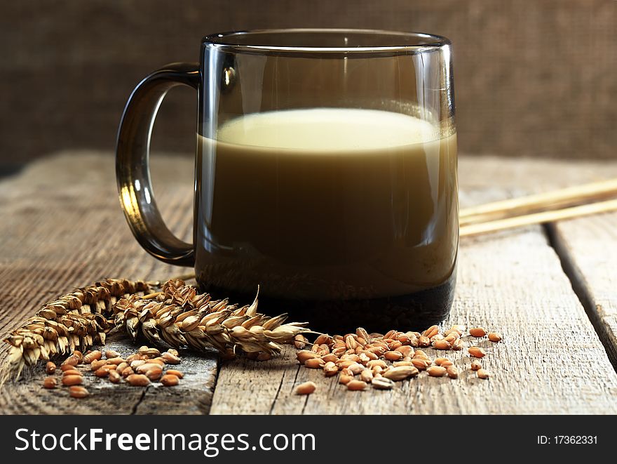 Milk with rye spikelets against sacking. Milk with rye spikelets against sacking