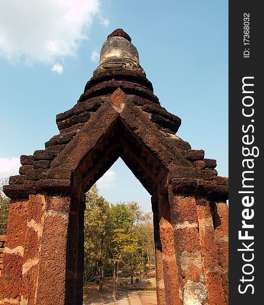 Ancient door facade in Wat Phra Si Iriyabot