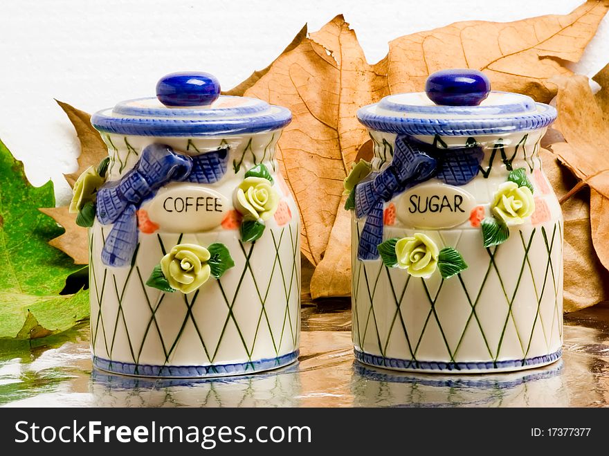 Ceramic containers for coffee and sugar