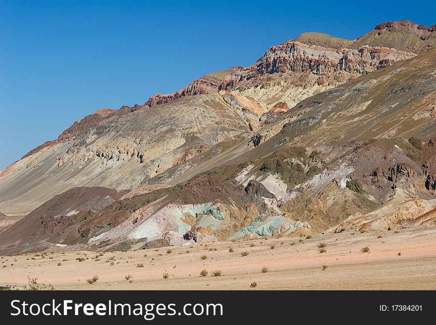 Artists palette in Death Valley National Park , California
Various mineral pigments have colored the volcanic deposits. Artists palette in Death Valley National Park , California
Various mineral pigments have colored the volcanic deposits.