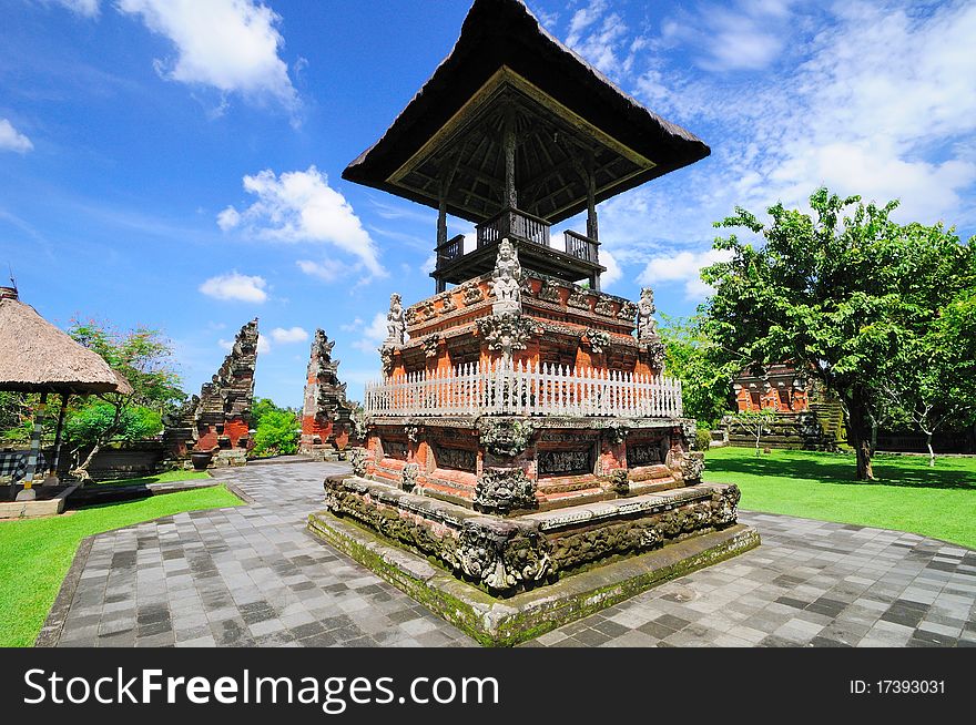 Pura Taman Ayun in Mengwi - built by a king of Mengwi as a royal family temple in the 18th century.