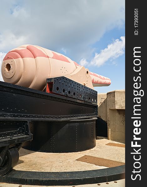 The 100-ton gun, world's largest cannon. Fort Rinella. Malta